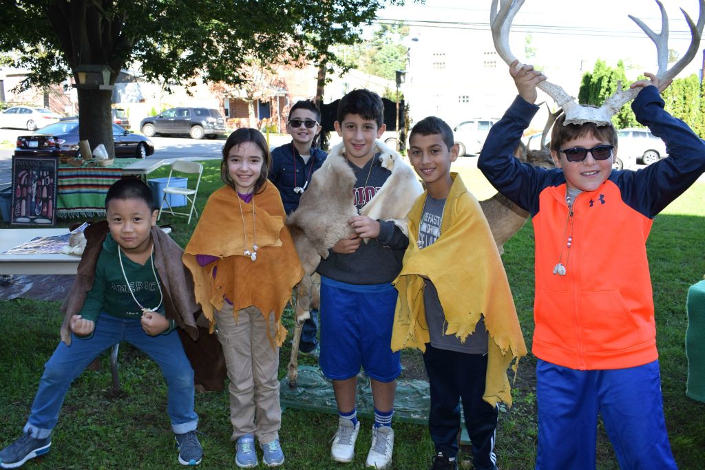 students with animal bones 